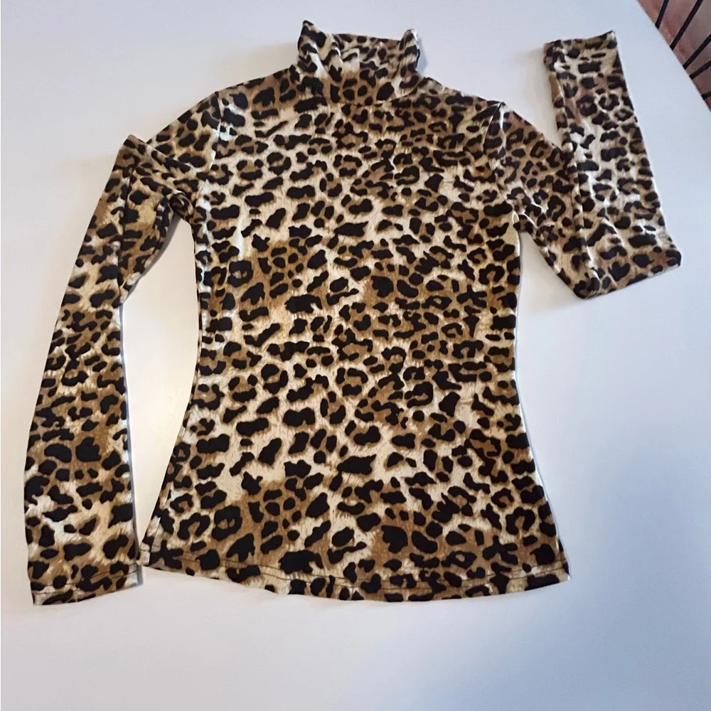 Princie Leopard Print Turtleneck Top Soft Lightweight Jersey Stretch Fabric Sz S - Picture 1 of 10